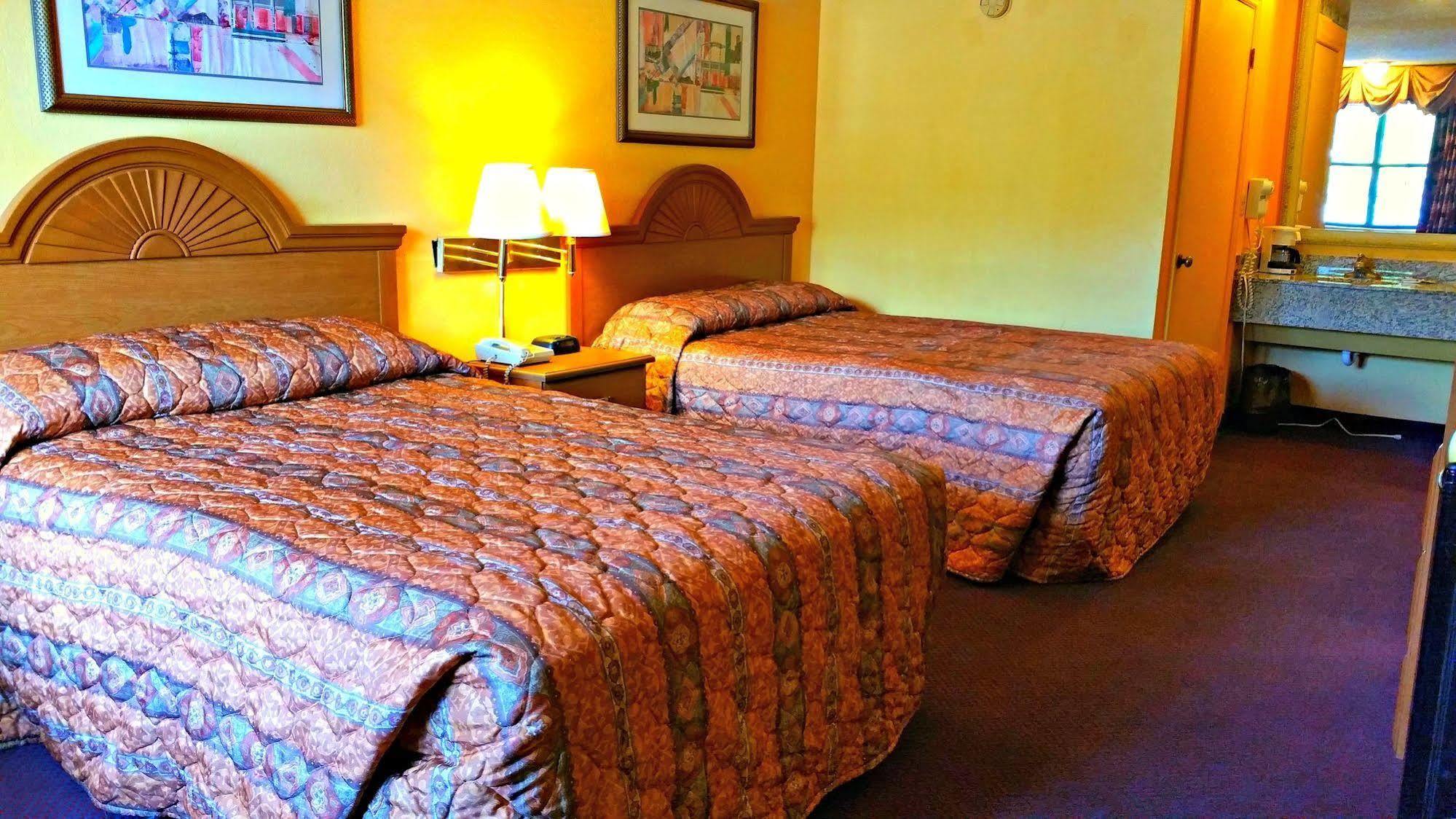 Budget Inn Of Джаспър Екстериор снимка